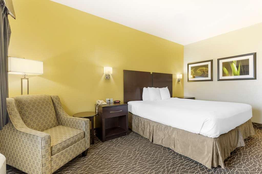 Best Western West Monroe Inn Room photo